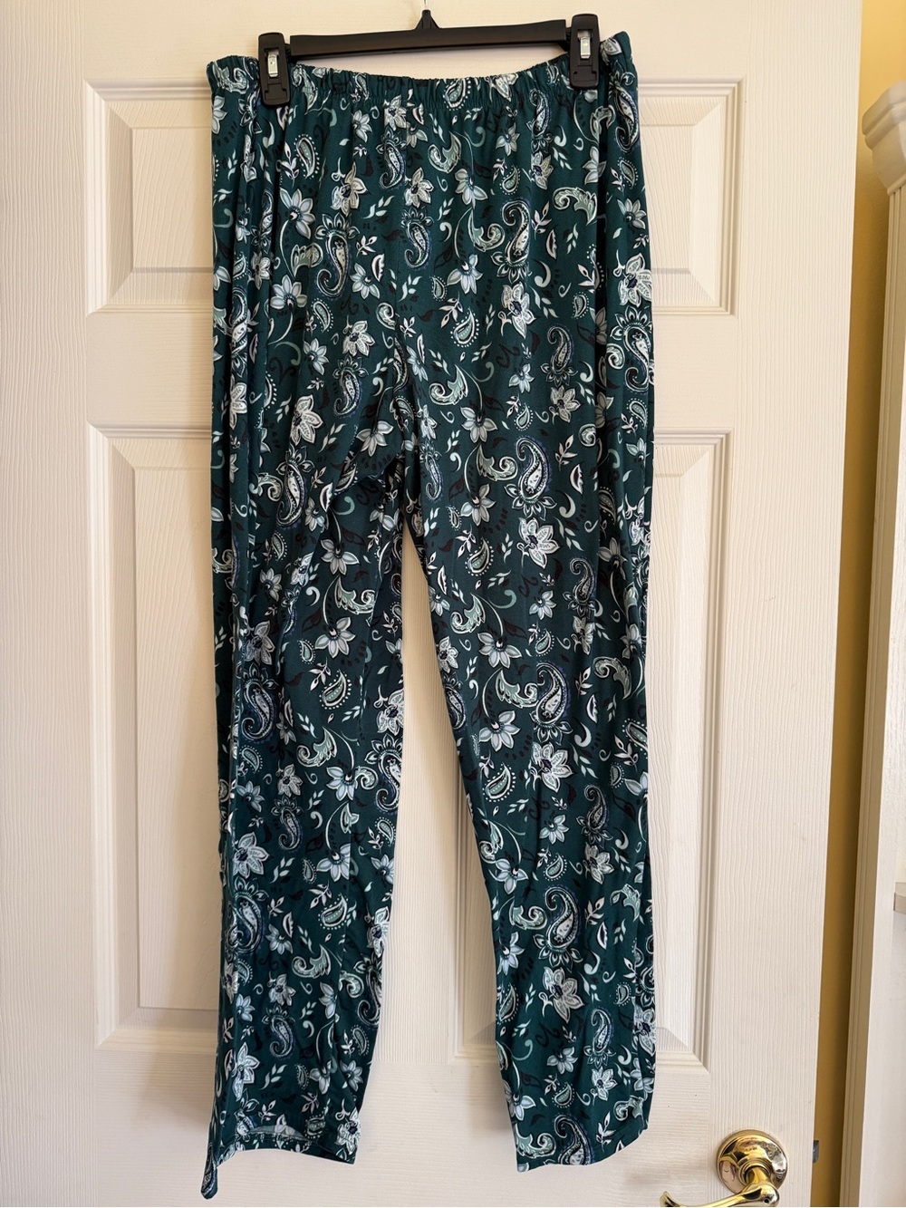 Women's Teal Paisley Pull-On pajama Pants